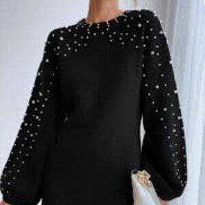 Details:	Beaded, Pearls Neckline:	Round Neck Sleeve Type:	Bishop Sleeve Style:	E